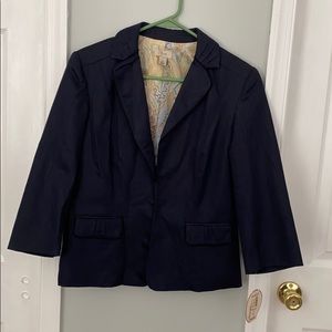 Women’s navy blue blazer